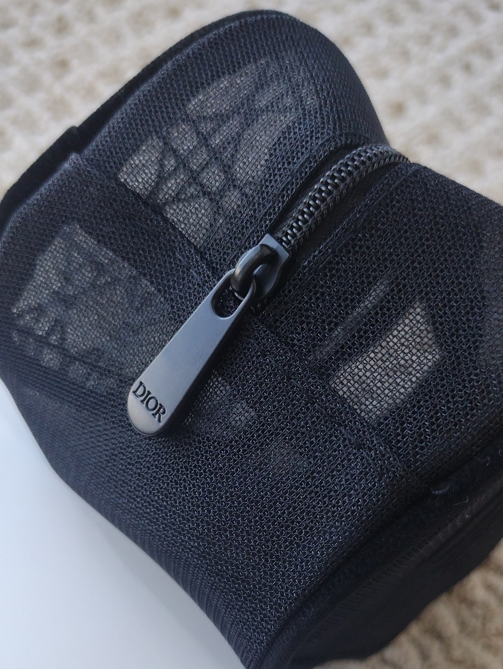 Dior Black Mesh Logo Pouch - Picture 11 of 12